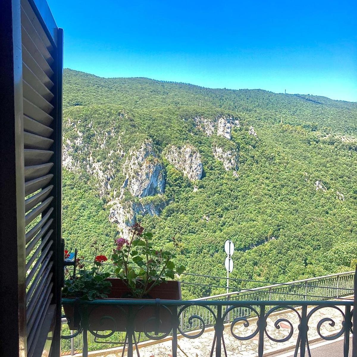 Maya : Casa Rustica Con Vista Panoramica Narni Eksteriør bilde